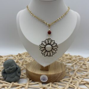 Collier Doré pendentif tournesol Jaspe rouge